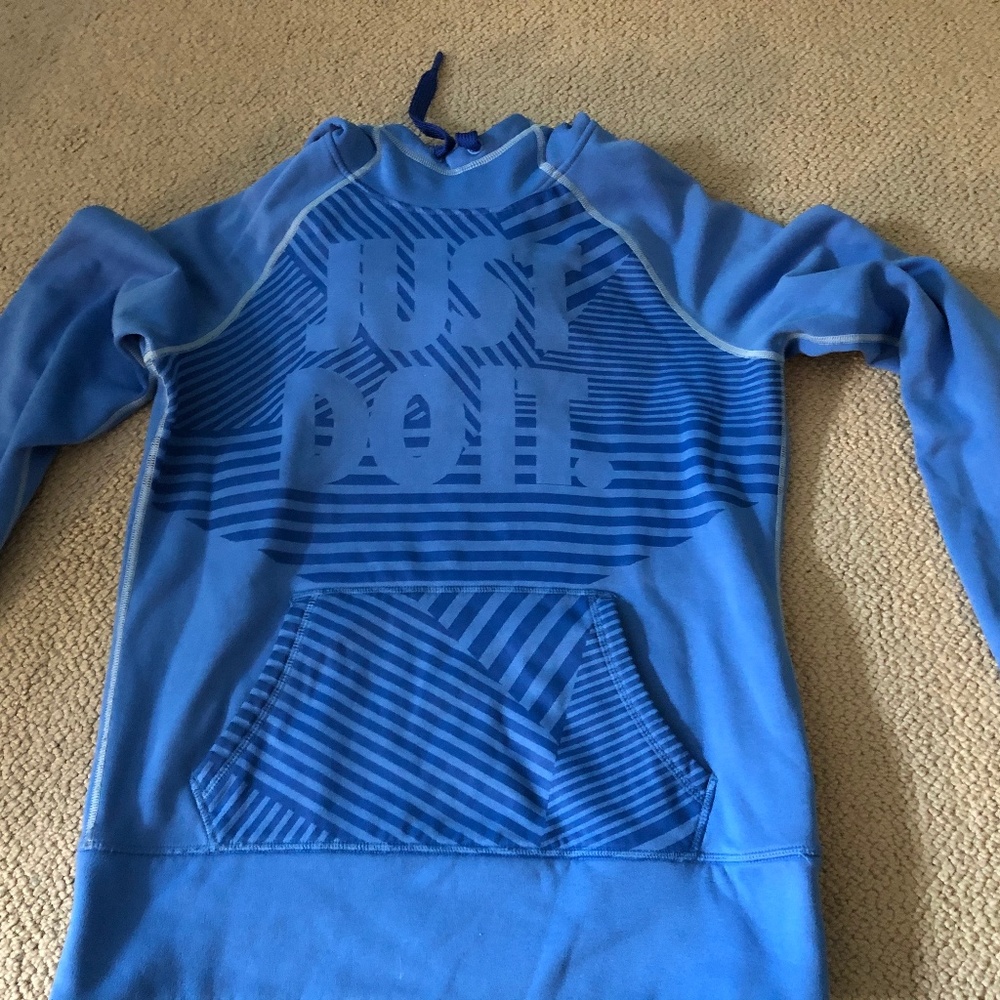 Junior Nike Size Medium Sweatshirt. "Just Do It"
